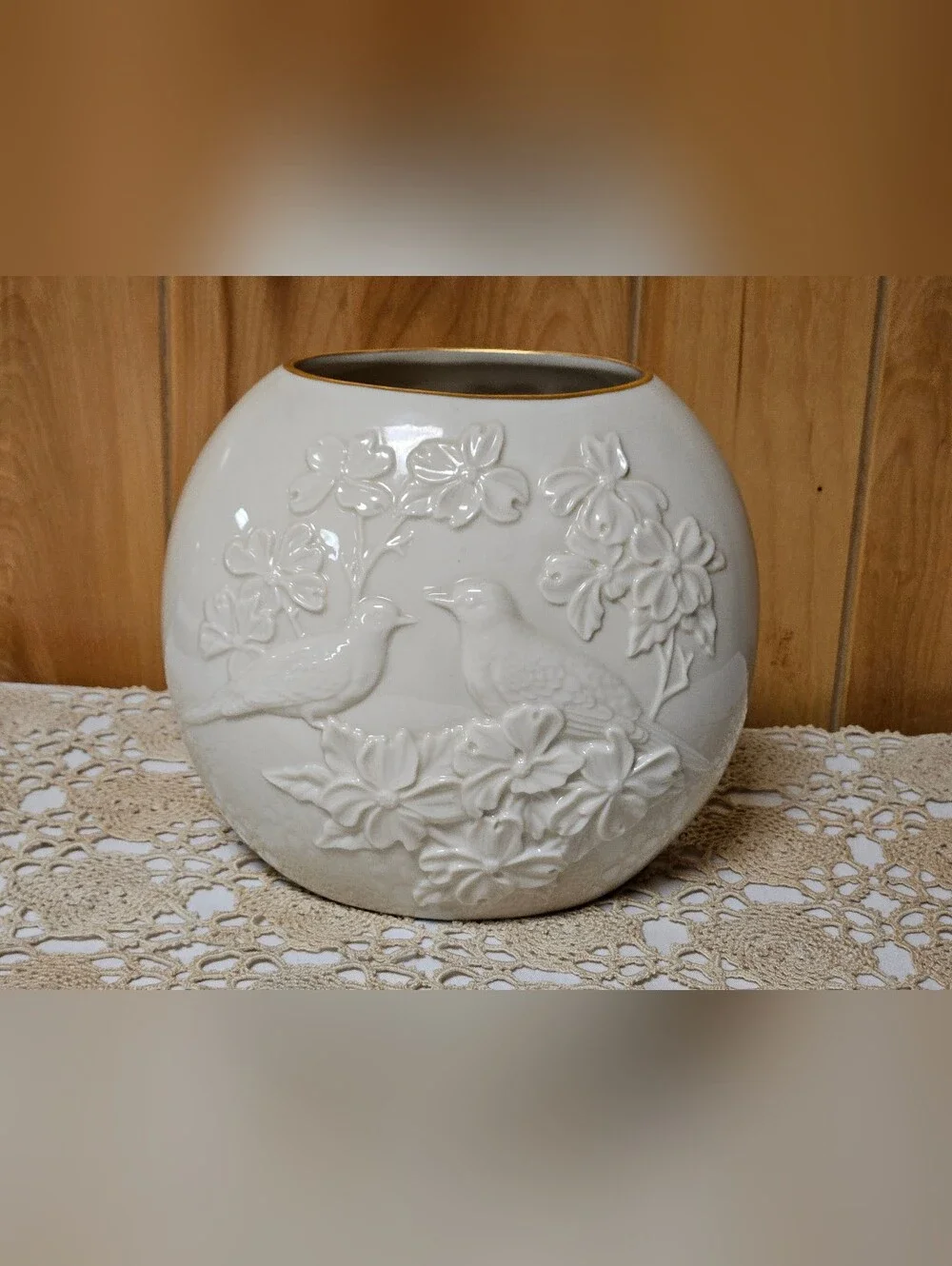 Lenox Four Seasons Vase Collection SPRING Dove Dogwood Off White 8